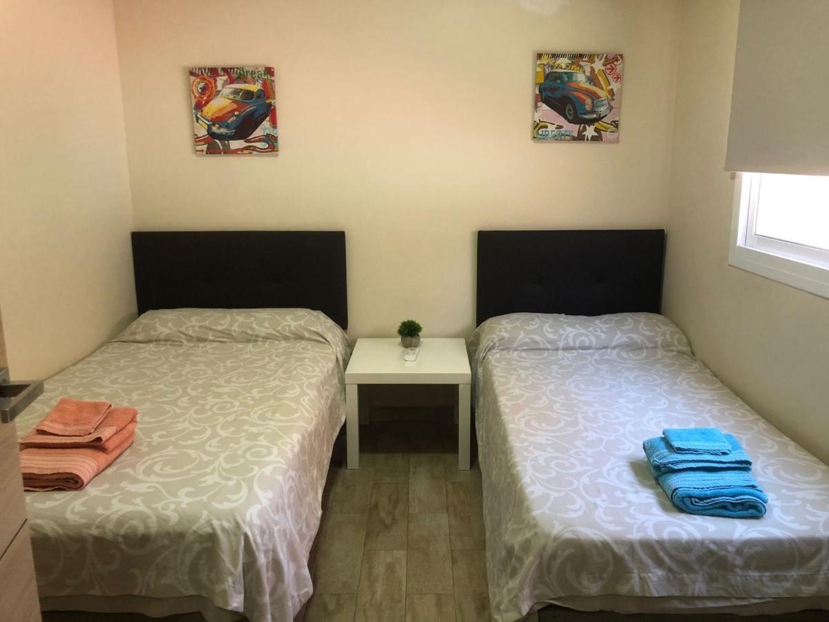 Apartamentos Albeniz Algeciras Bagian luar foto